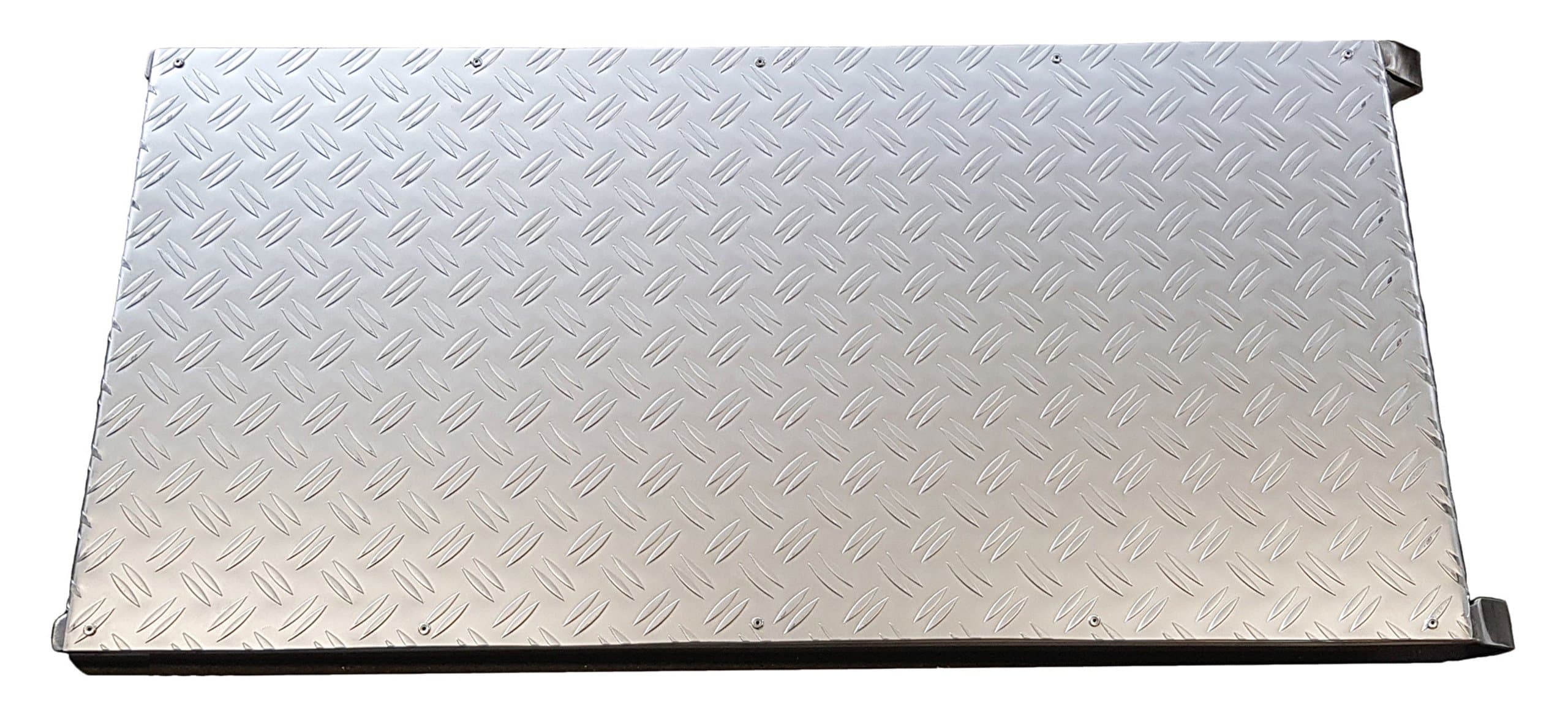 Heck-Pack Riffelblech-Rampe